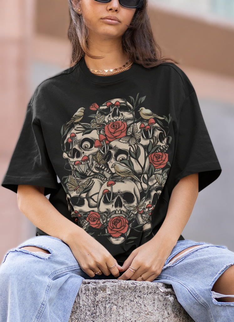 GARDEN OF SKULLS - OVERSIZED T-Shirt