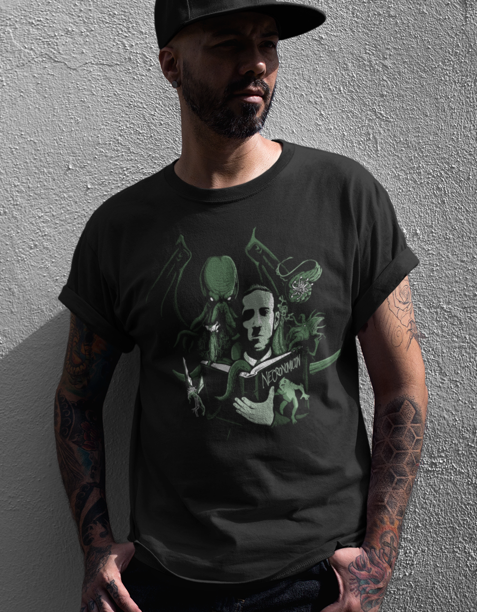 H.P. LOVECRAFT - Ancient Horror Awakening Unisex T-Shirt