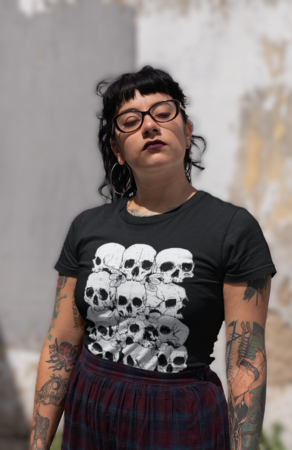 SKULLS & DECAY Unisex T-Shirt