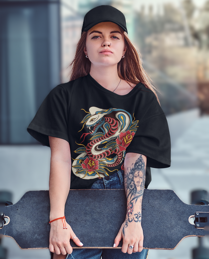 WILD COIL SNAKE & ROSES – OVERSIZED T-Shirt (Black)